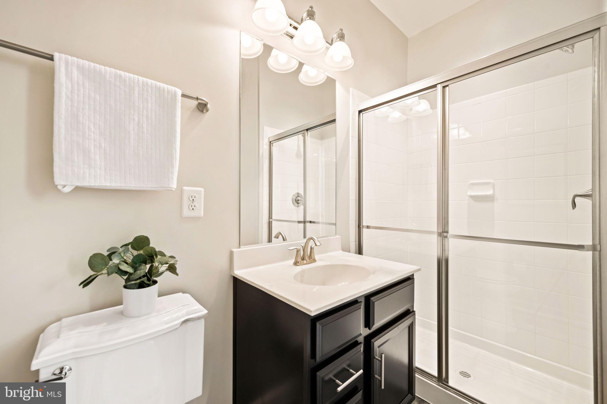 POTOMAC OVERLOOK - Residential