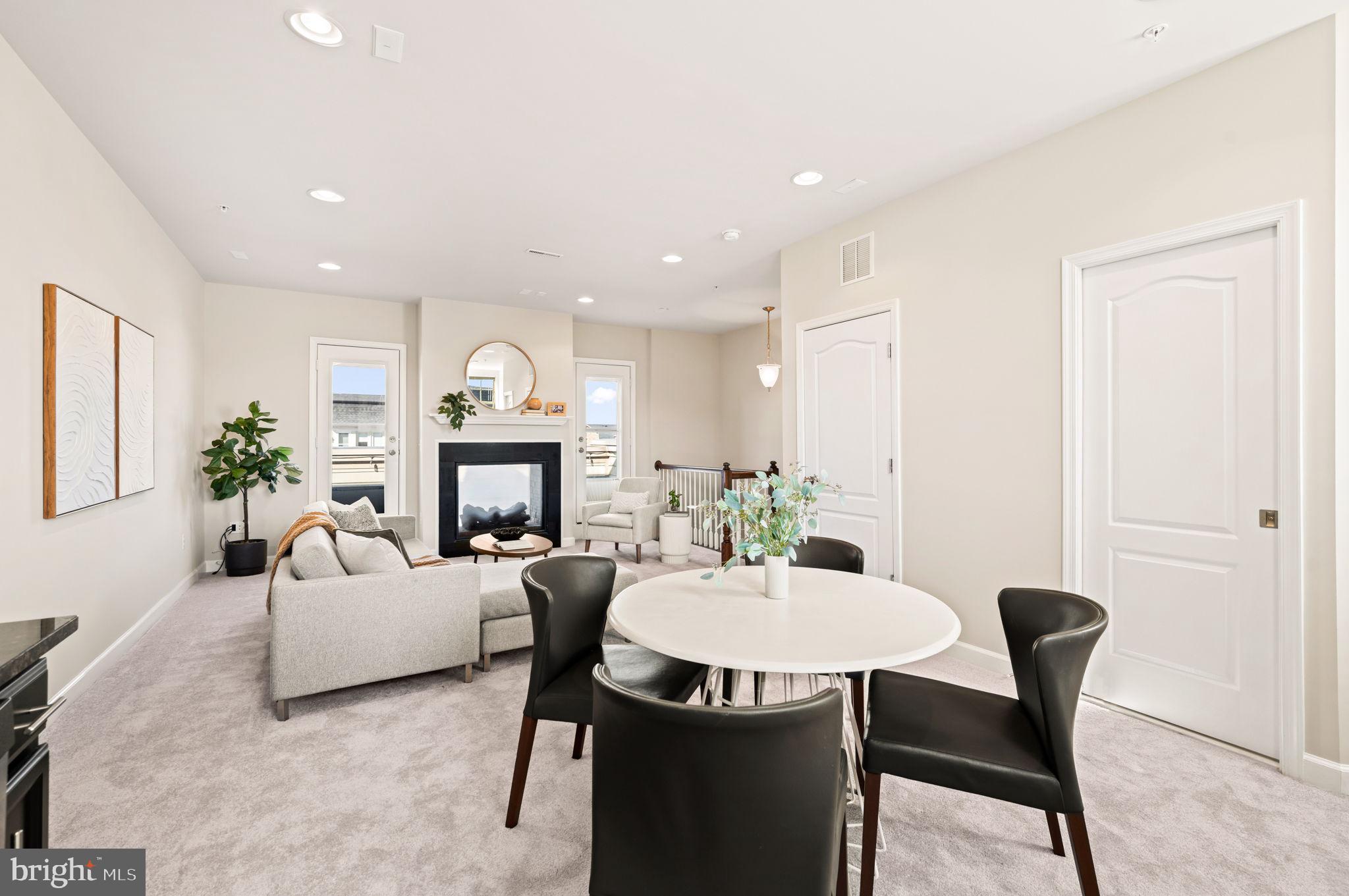 POTOMAC OVERLOOK - Residential