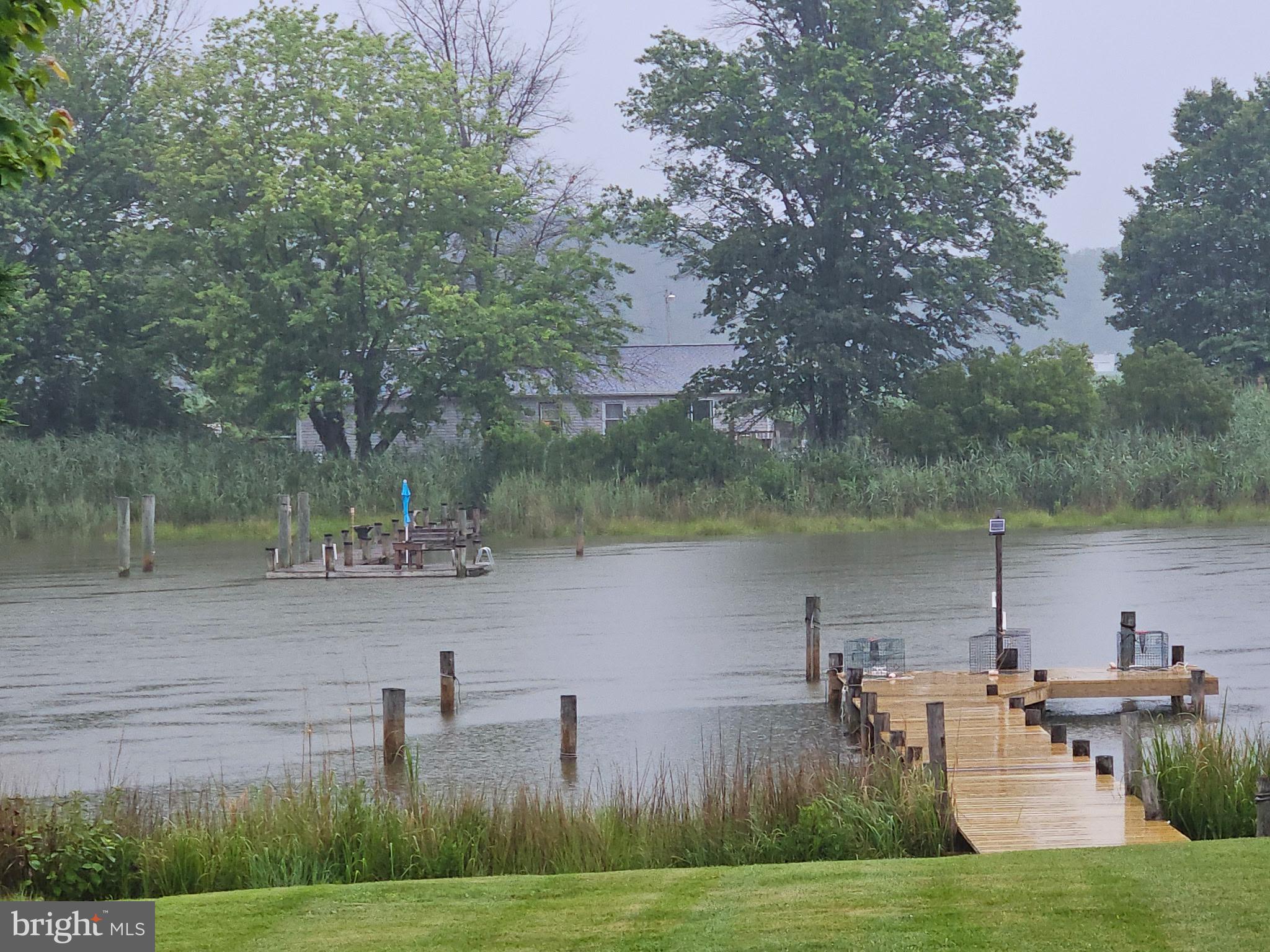 WHITE NECK CREEK - Residential