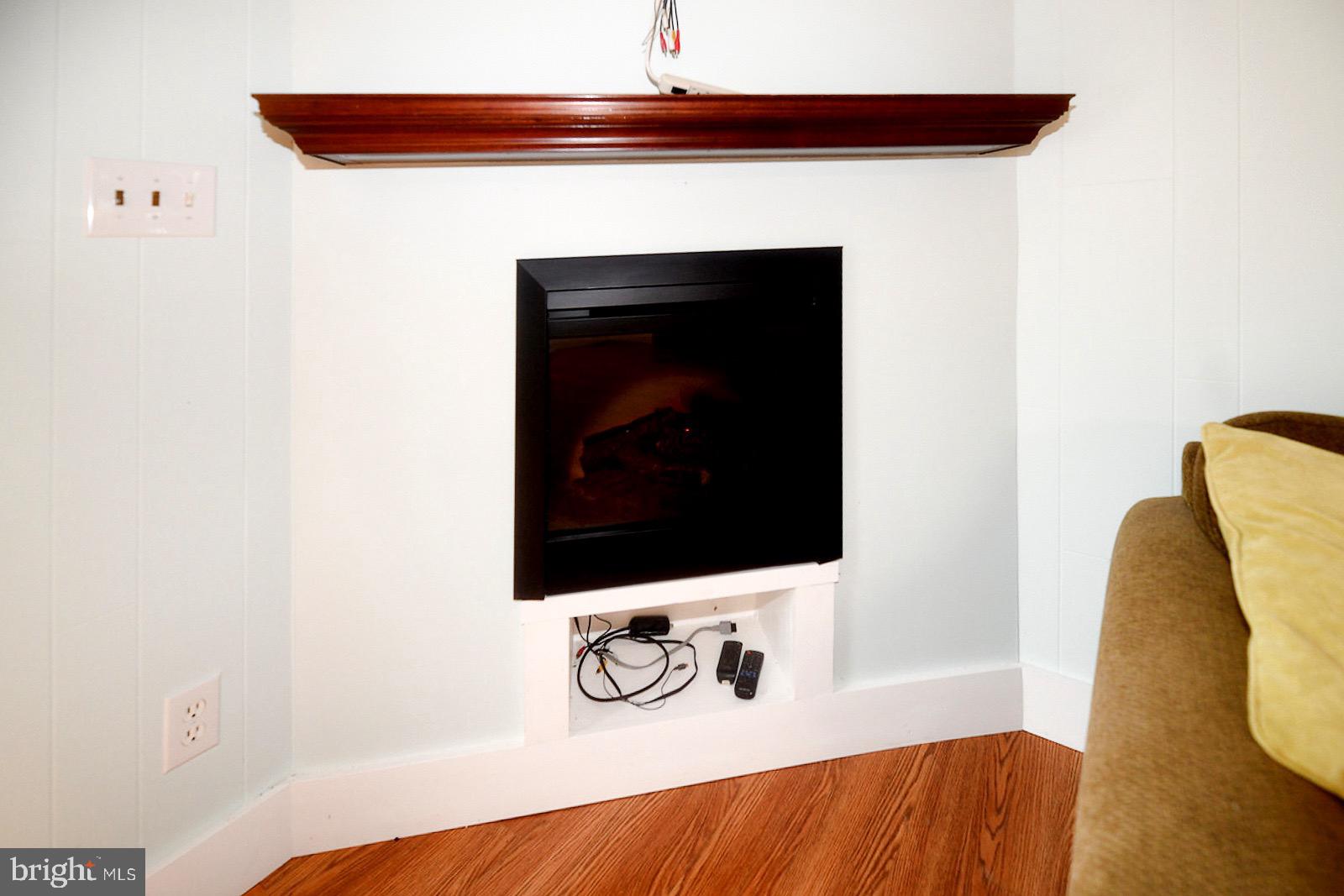 WHITE NECK CREEK - Residential