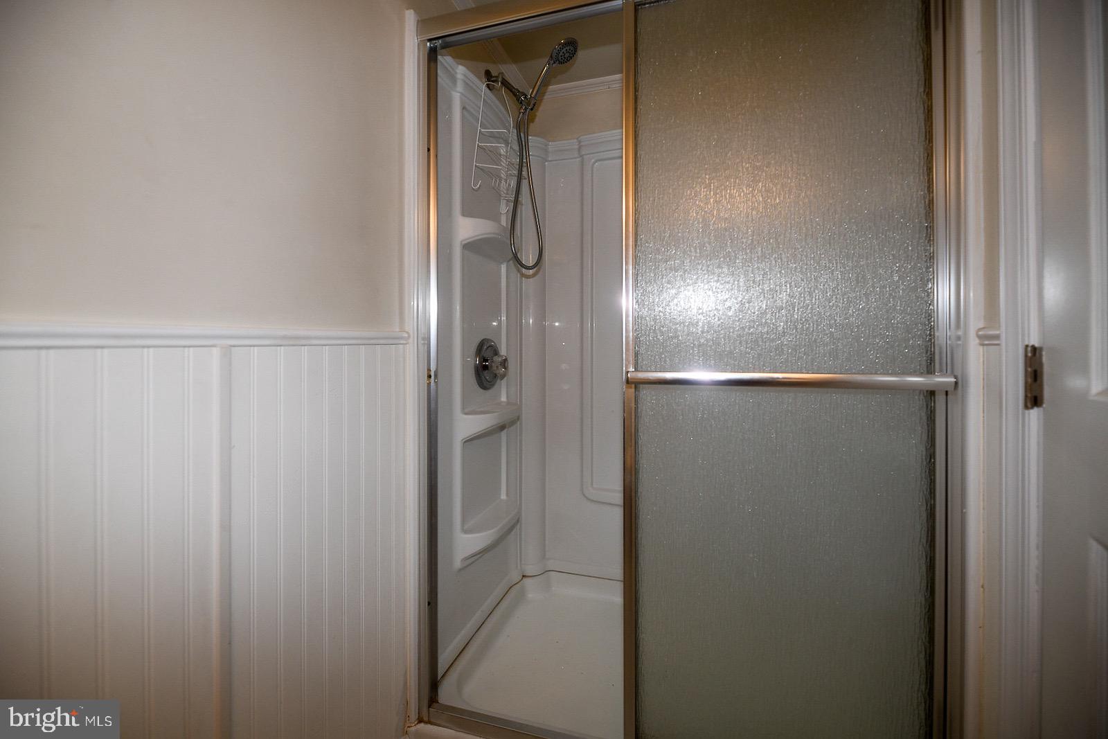 WHITE NECK CREEK - Residential