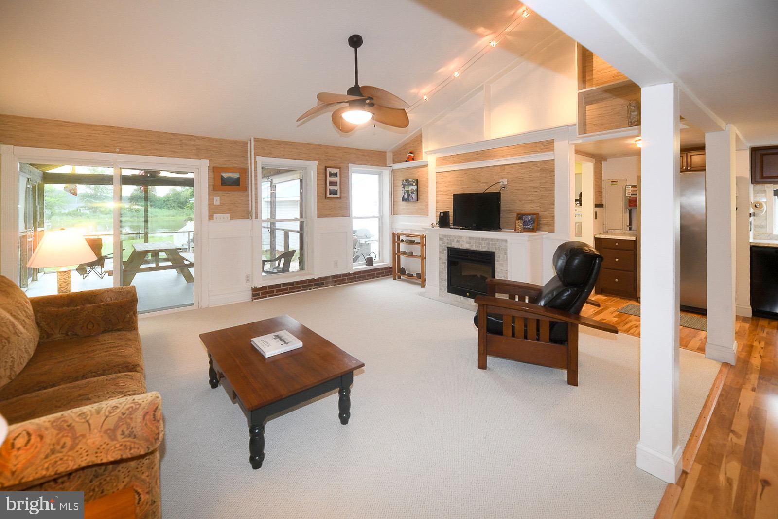 WHITE NECK CREEK - Residential