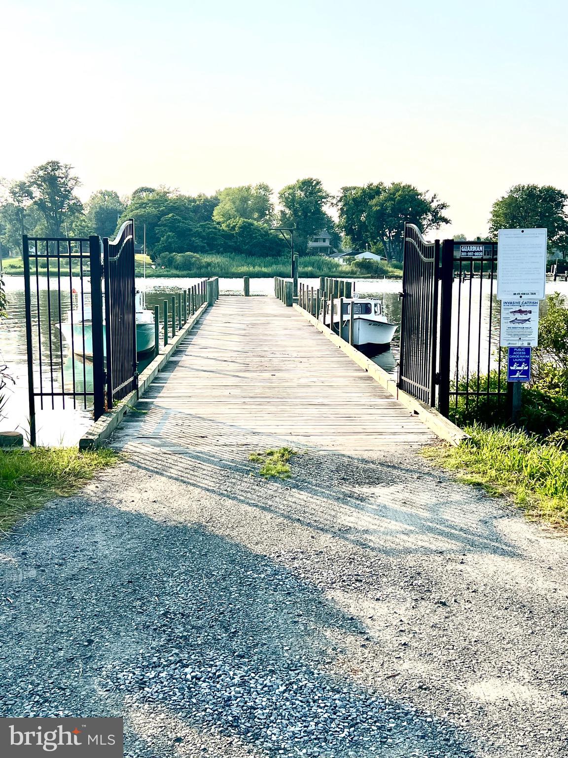 WHITE NECK CREEK - Residential