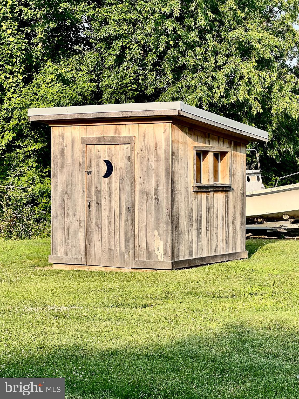 WHITE NECK CREEK - Residential