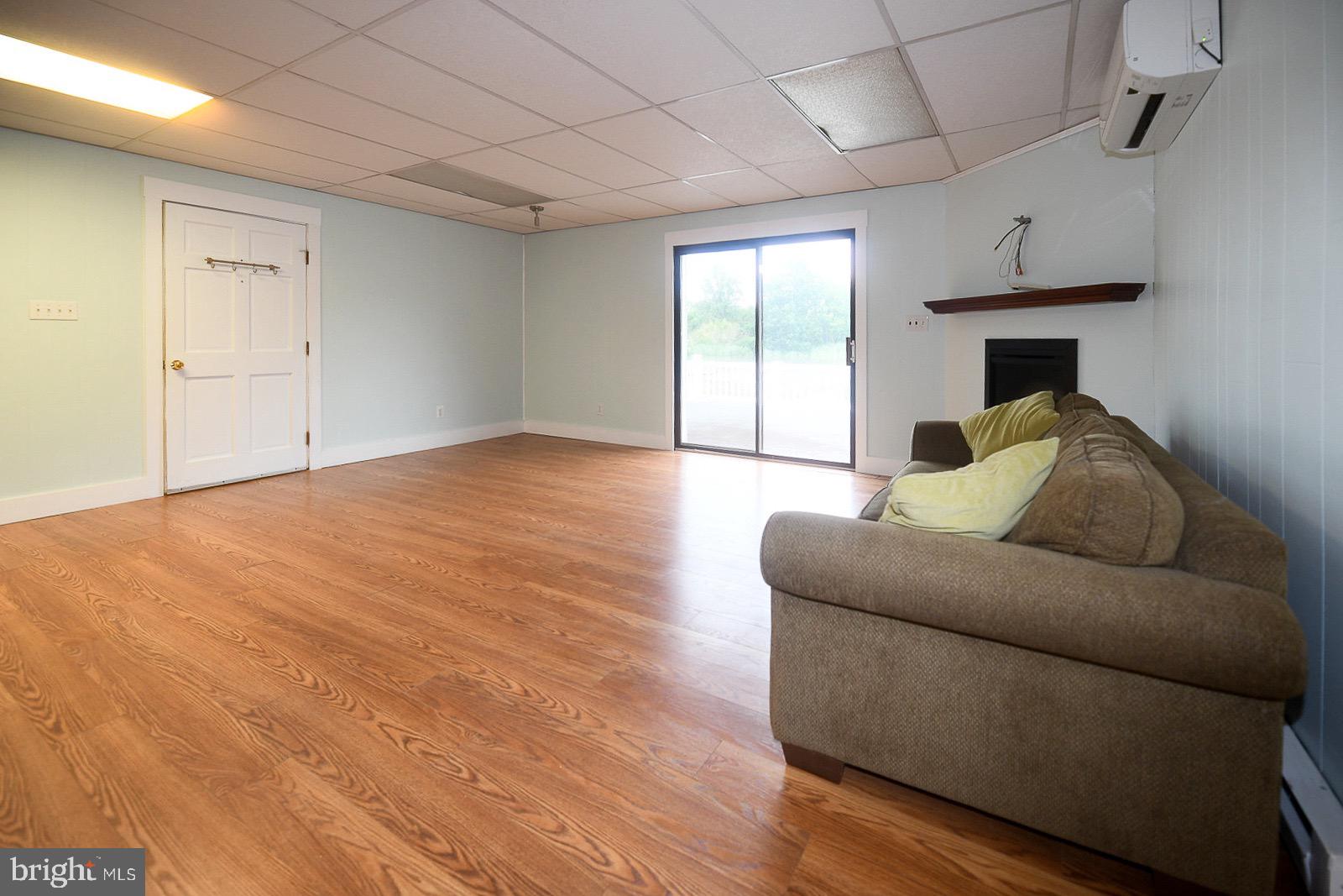 WHITE NECK CREEK - Residential