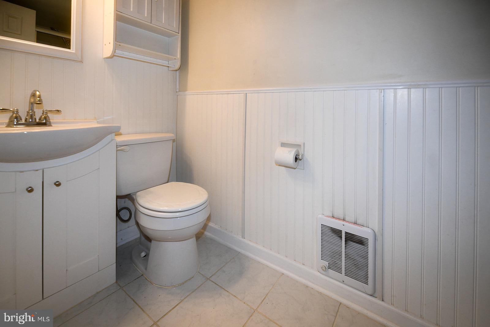 WHITE NECK CREEK - Residential