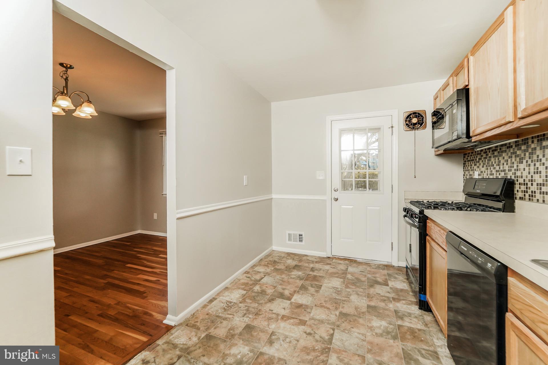 HOLLAND HILL - Residential