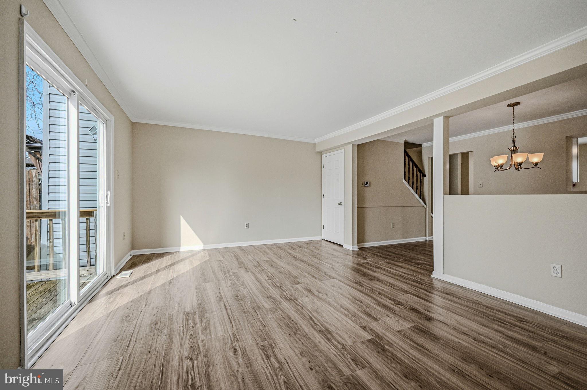 GLENDALE II - Residential