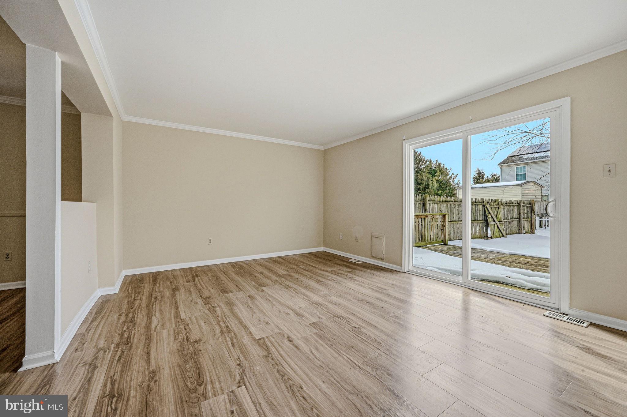 GLENDALE II - Residential