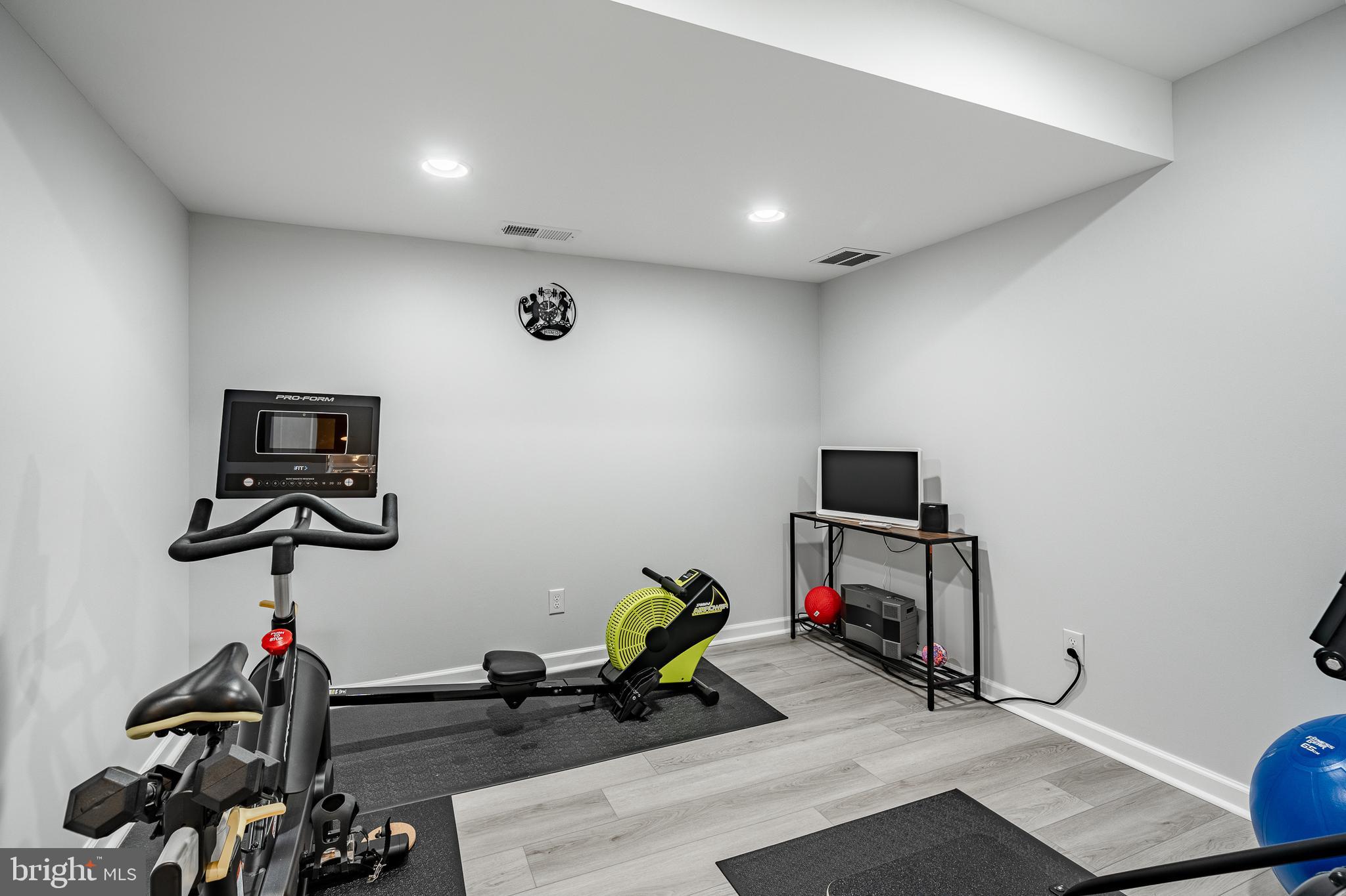 APPLECROSS - Residential