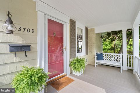 Photo of 3709 Shepherd Street, CHEVY CHASE, MD 20815 (MLS # MDMC2180358)