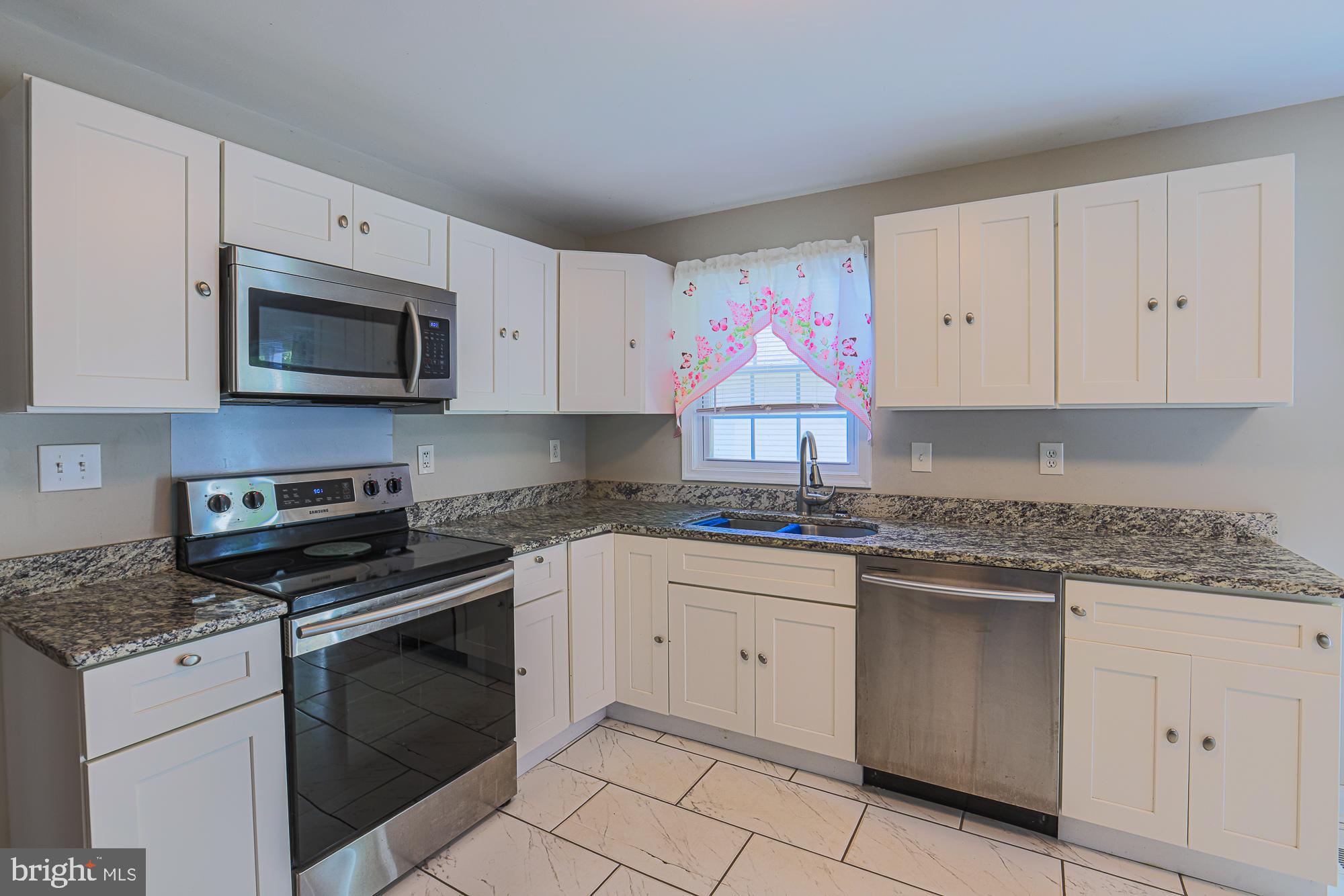 ROSEDALE FARMS - Residential