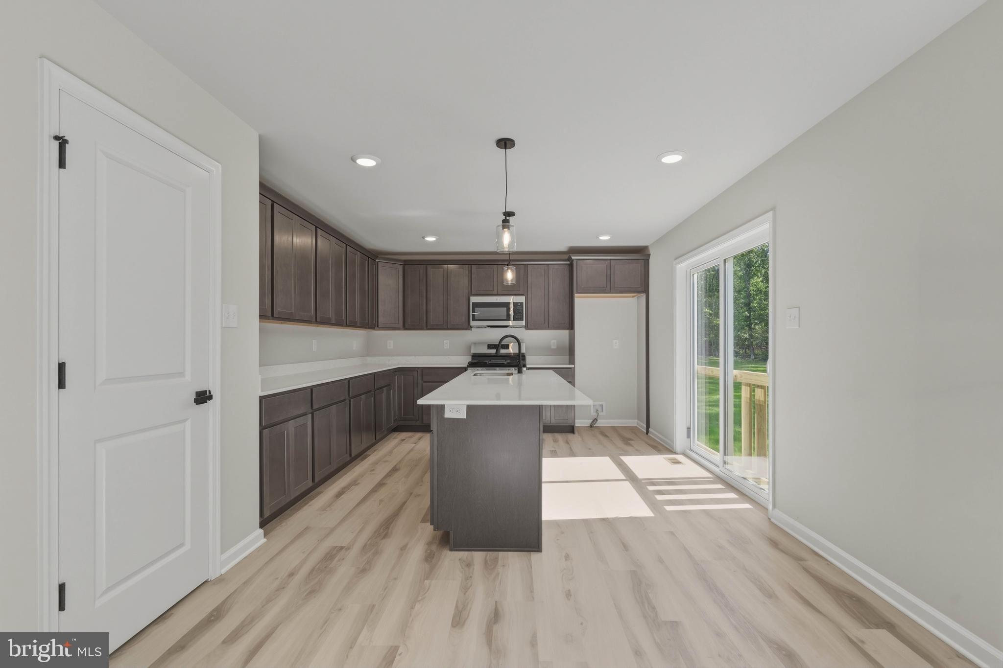 221 HOGBIN ROAD