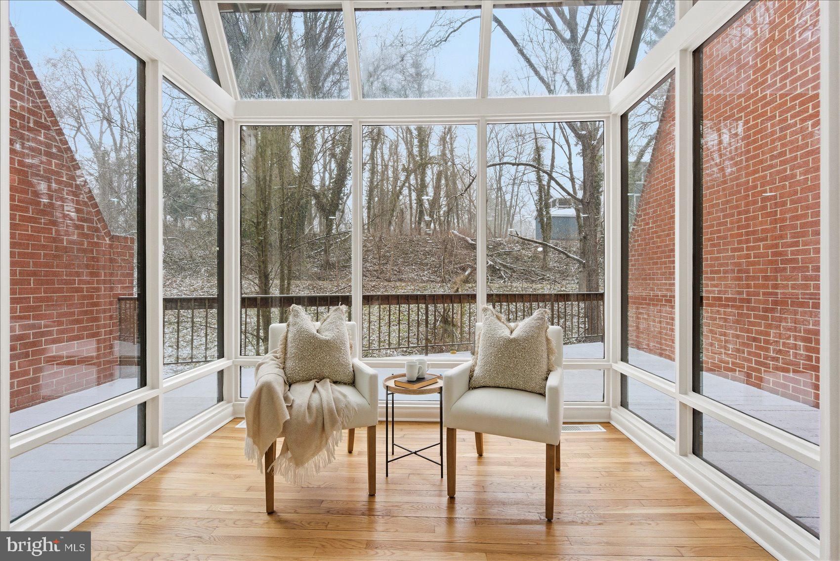 RUXTON CROSSING TOWNHSE - Residential