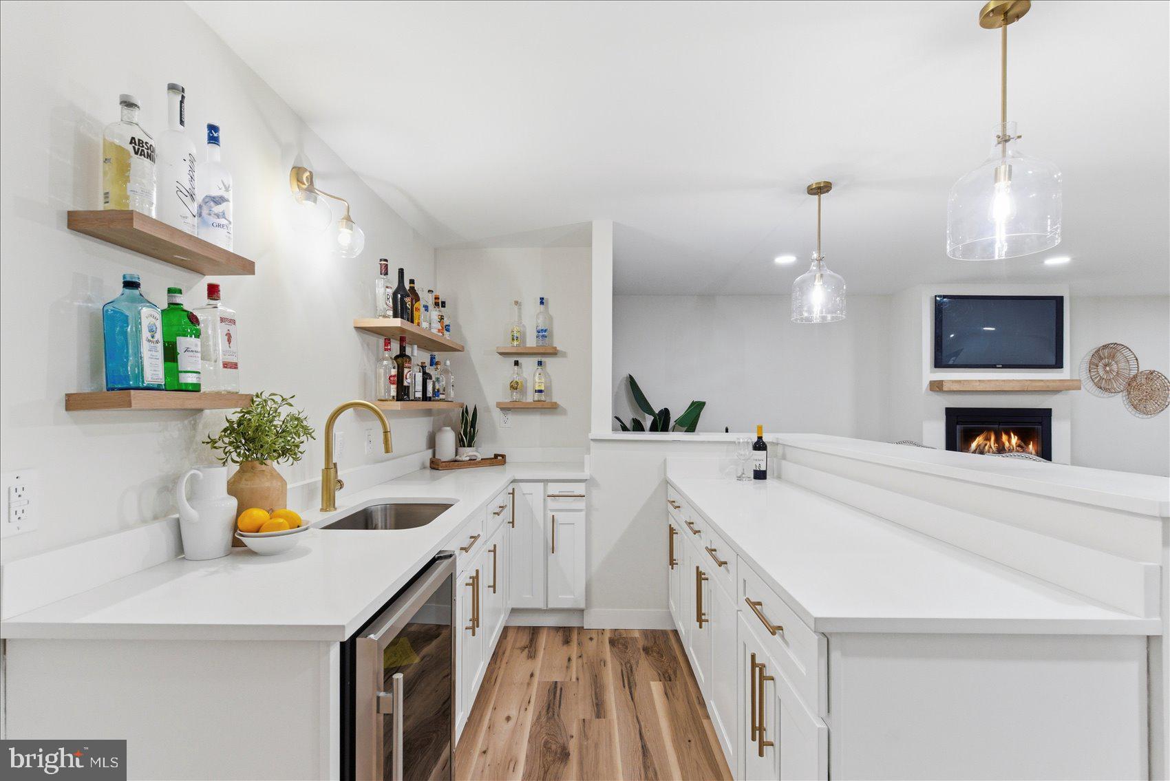 RUXTON CROSSING TOWNHSE - Residential