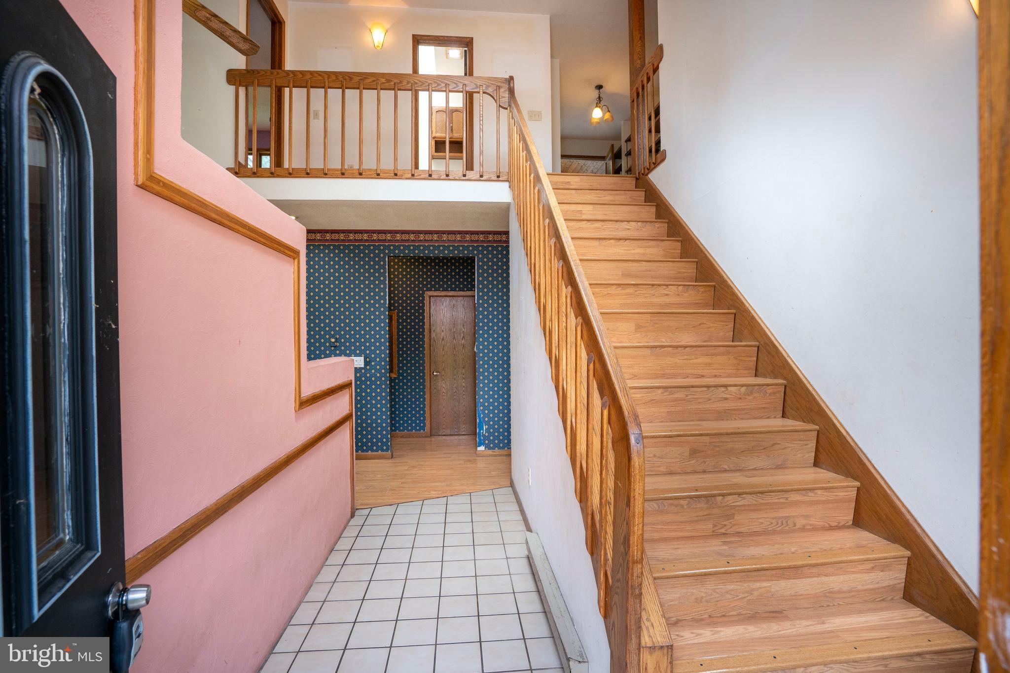 303 LOWER JULIAN PIKE