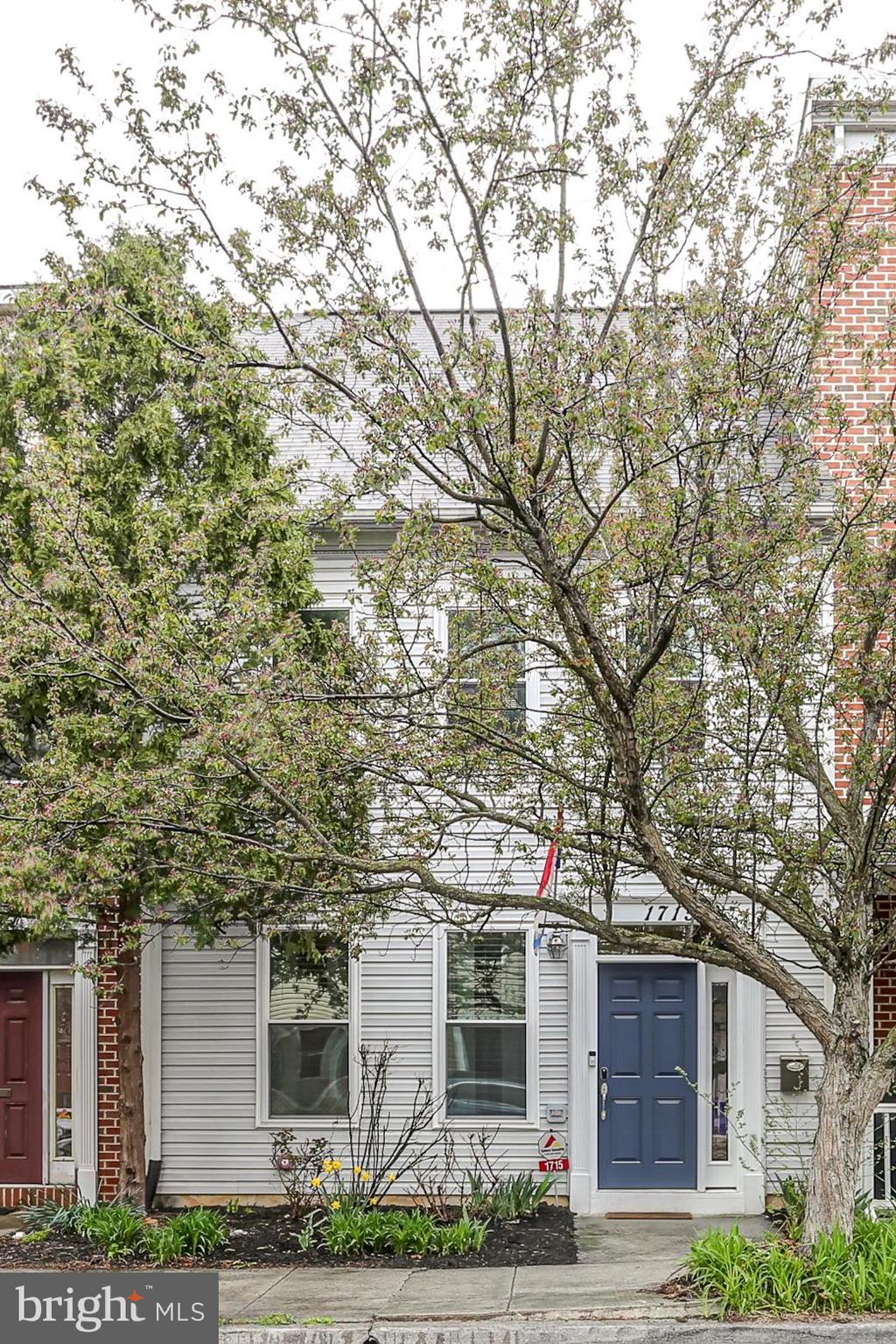 CAPITAL HEIGHTS - Residential