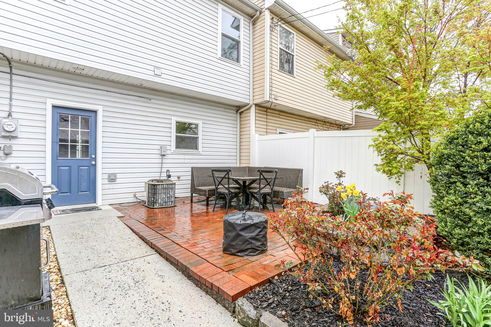 CAPITAL HEIGHTS - Residential