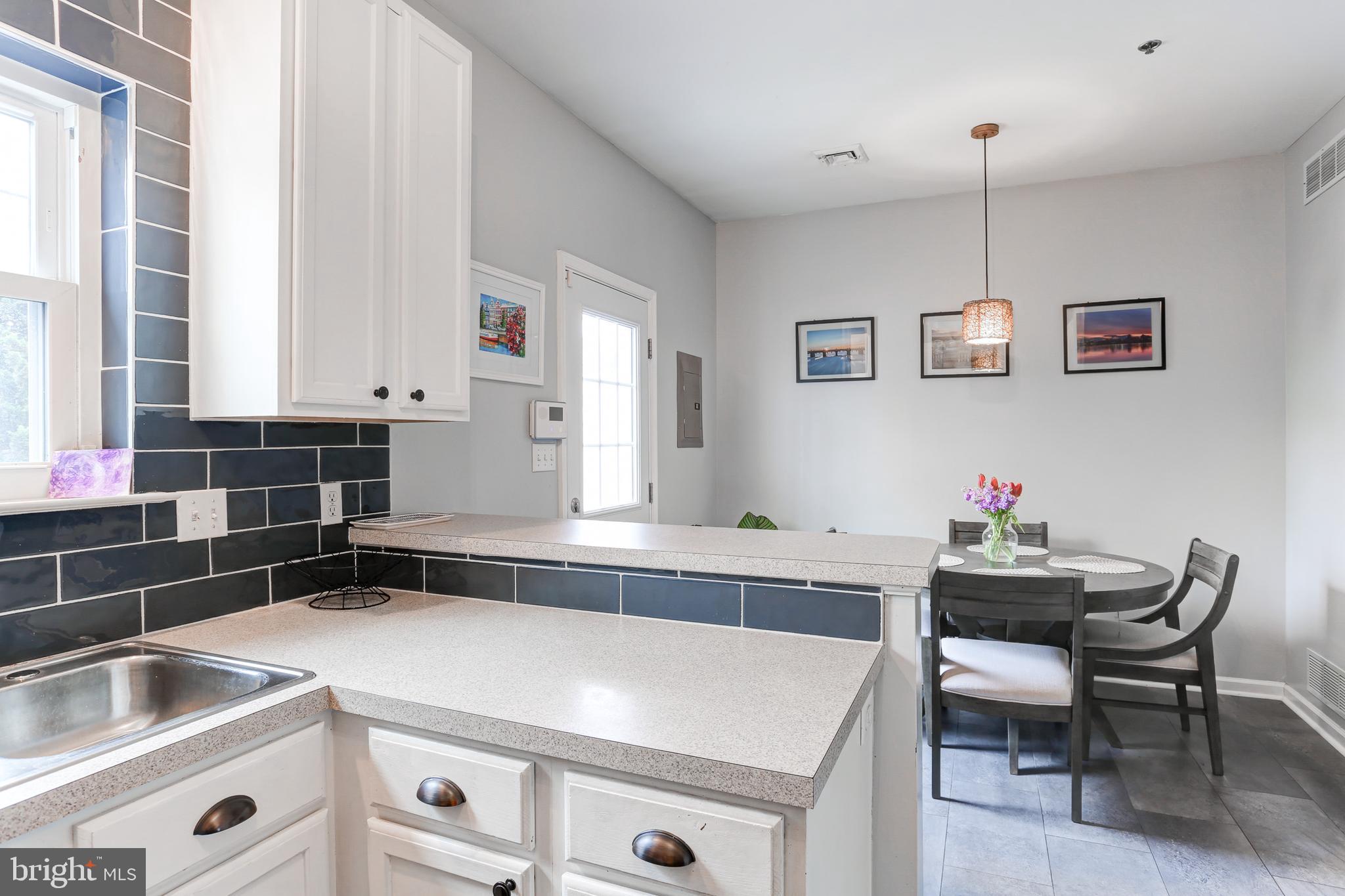 CAPITAL HEIGHTS - Residential