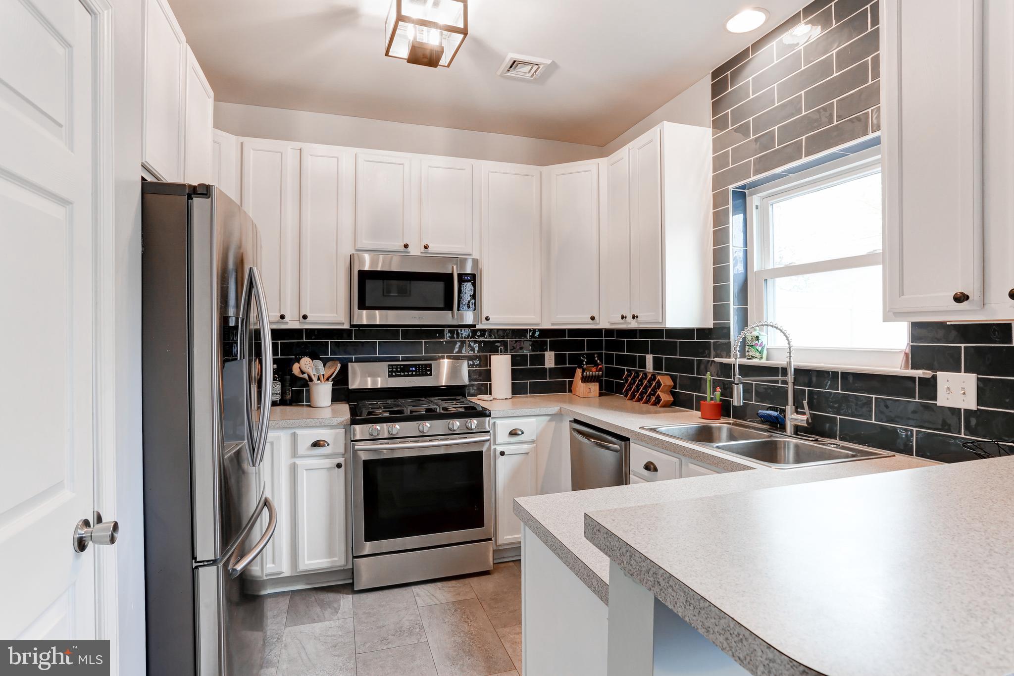 CAPITAL HEIGHTS - Residential