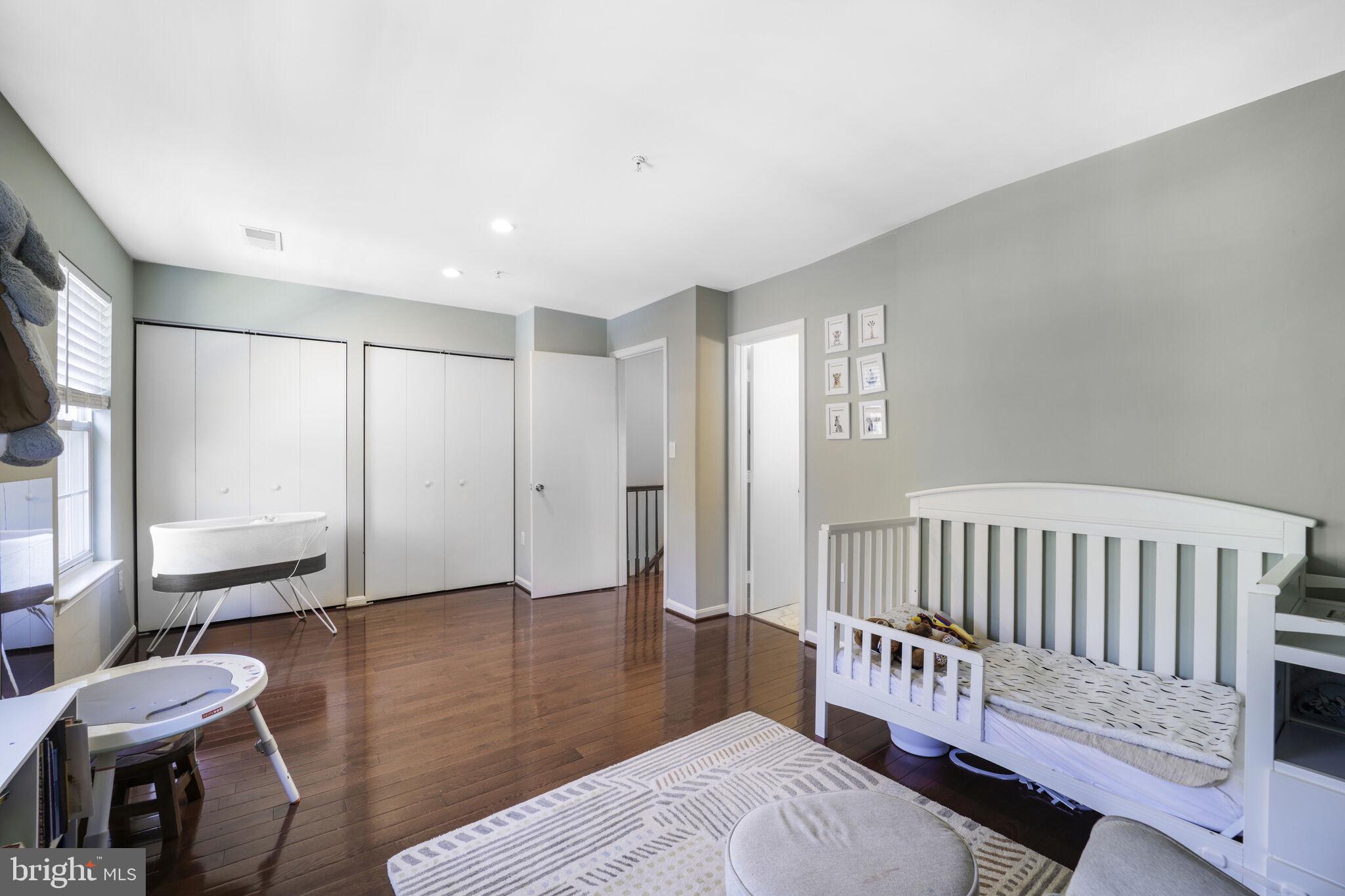 WOOD CREST - Residential