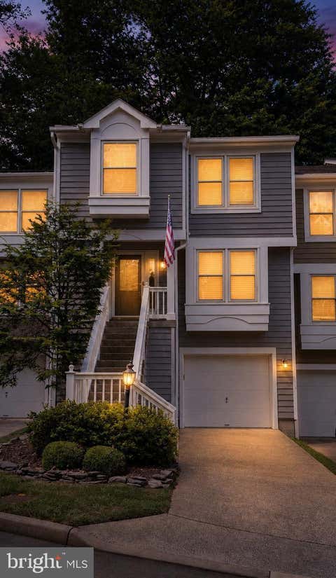Photo of 1432 Newport Spring Court, RESTON, VA 20194 (MLS # VAFX2335744)