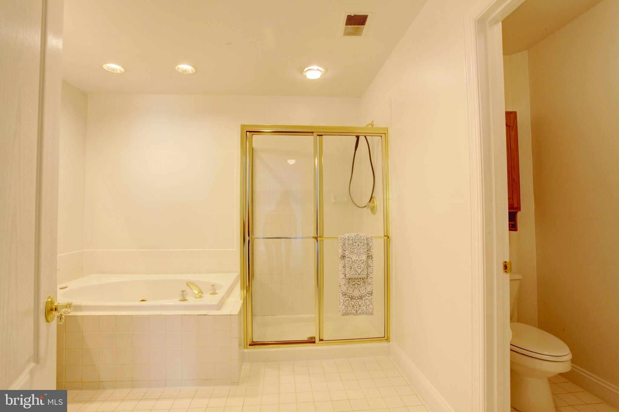 MOIDONE ACRES - Residential