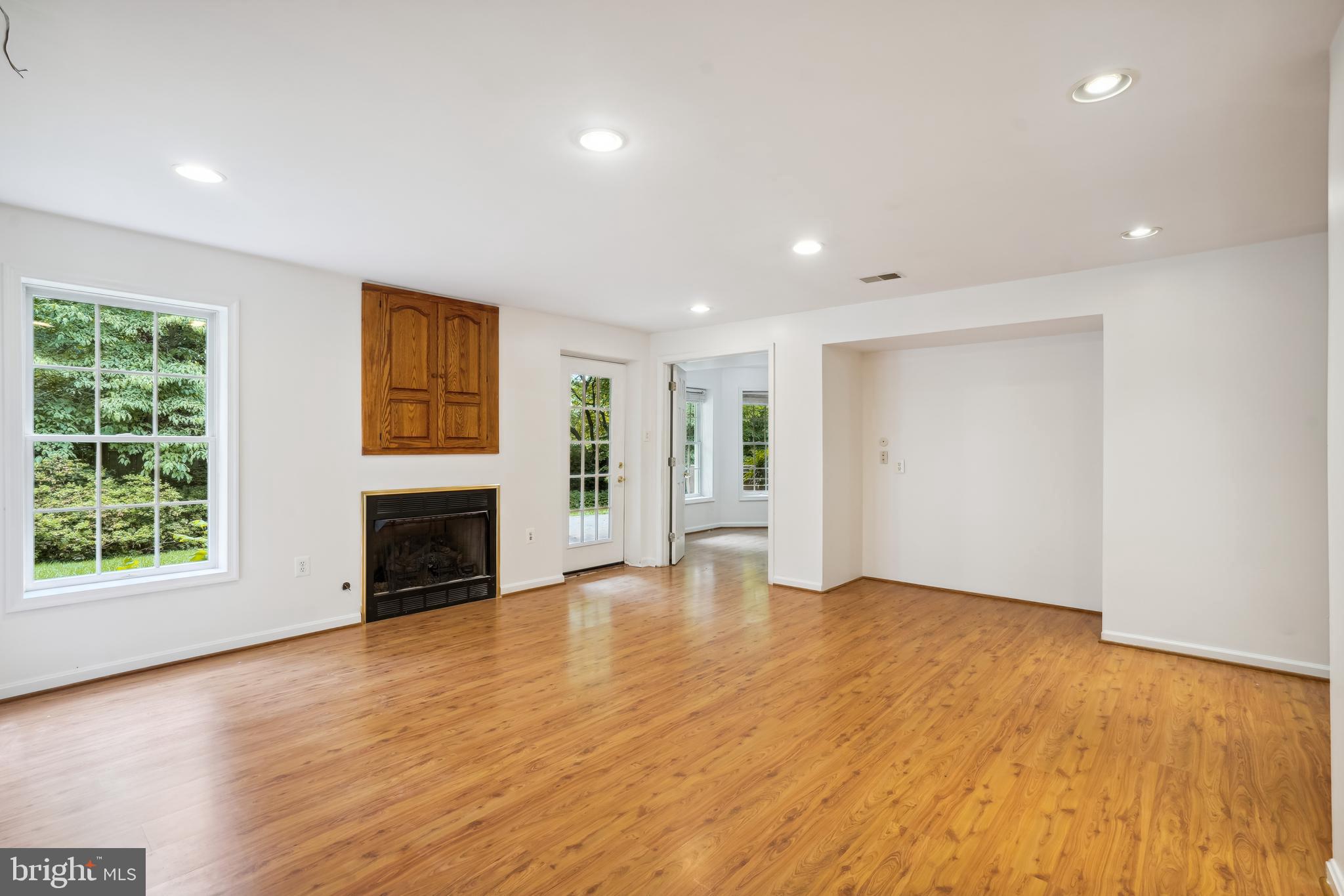 MOIDONE ACRES - Residential