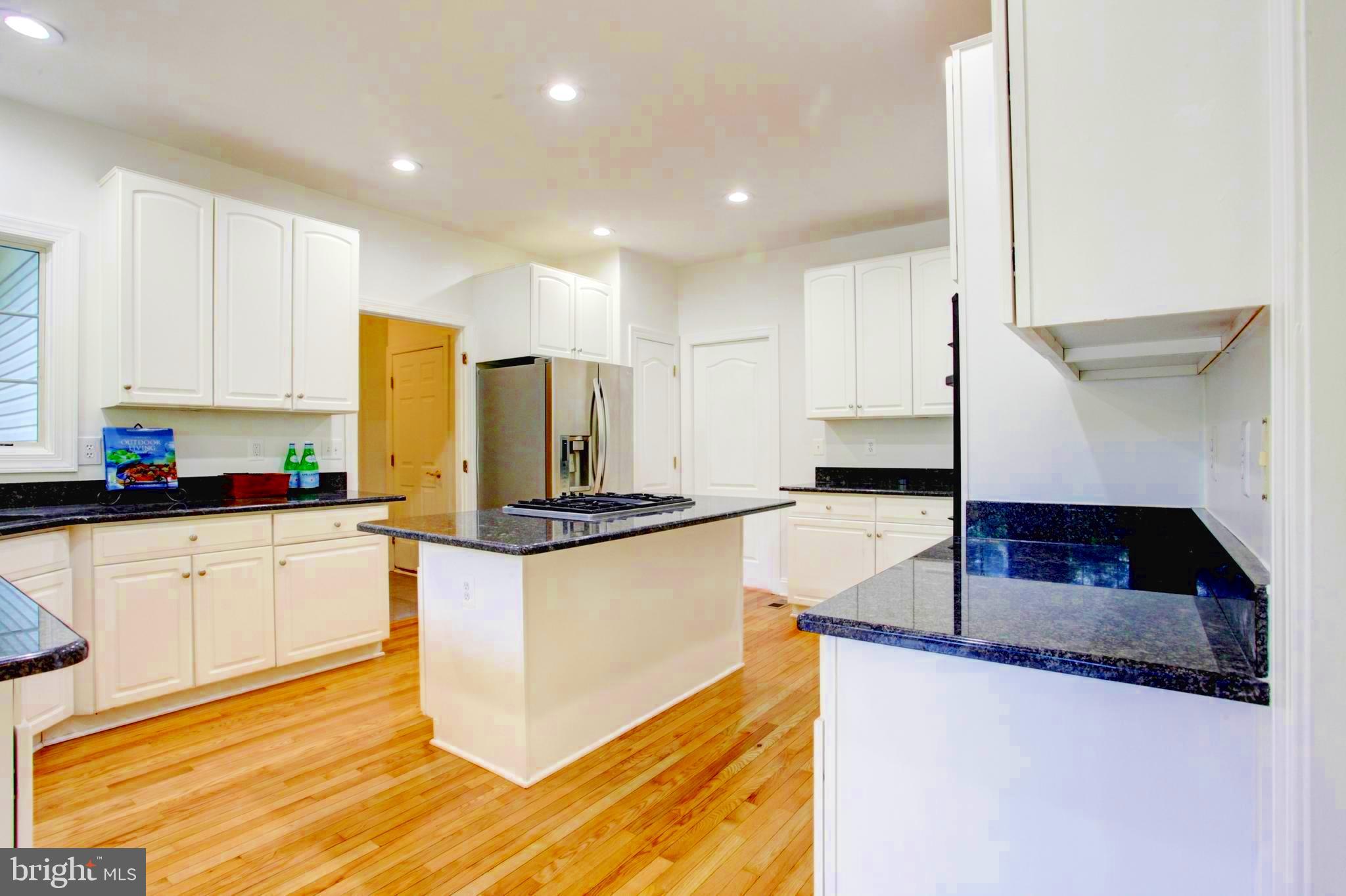 MOIDONE ACRES - Residential