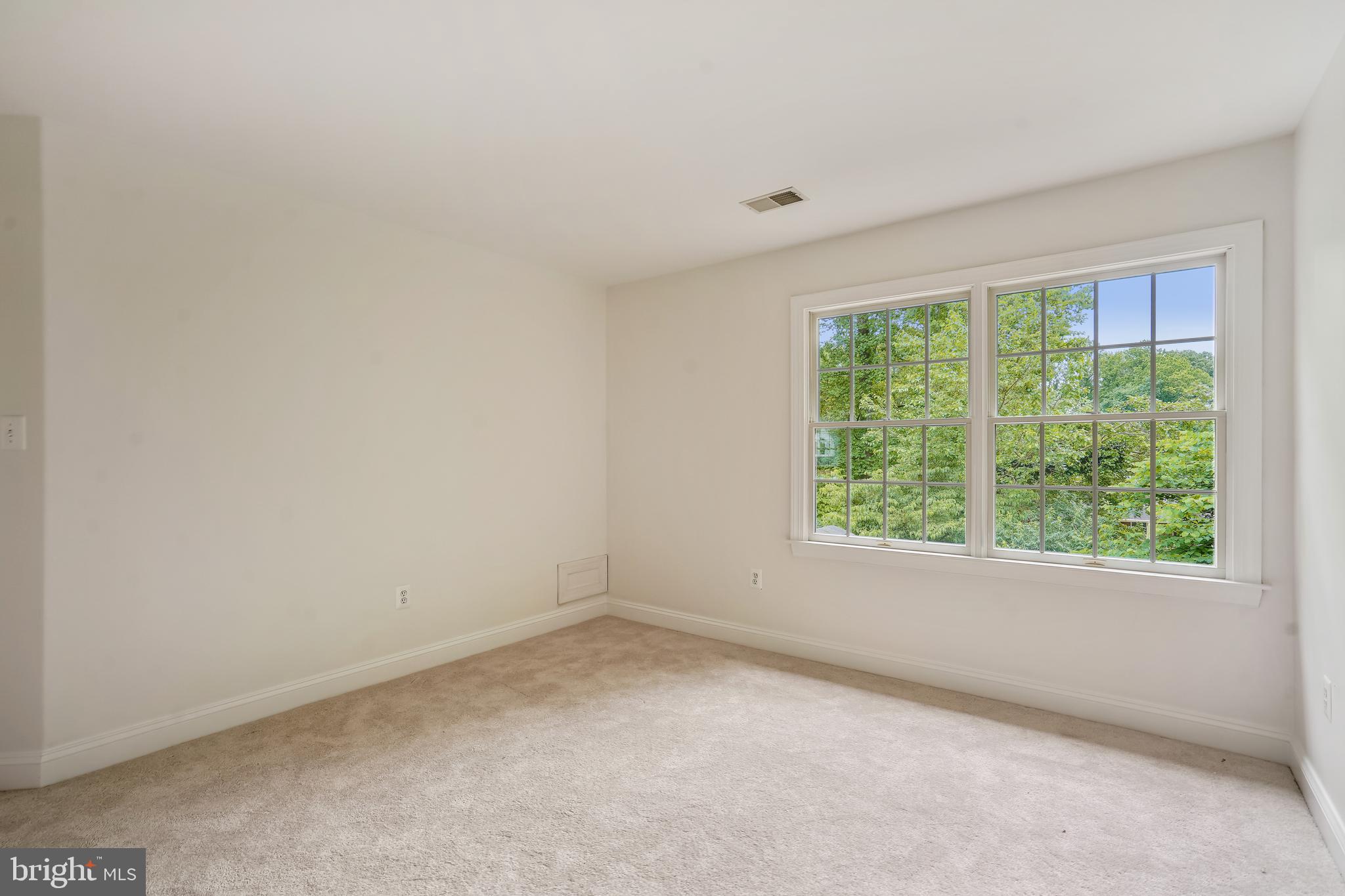 MOIDONE ACRES - Residential