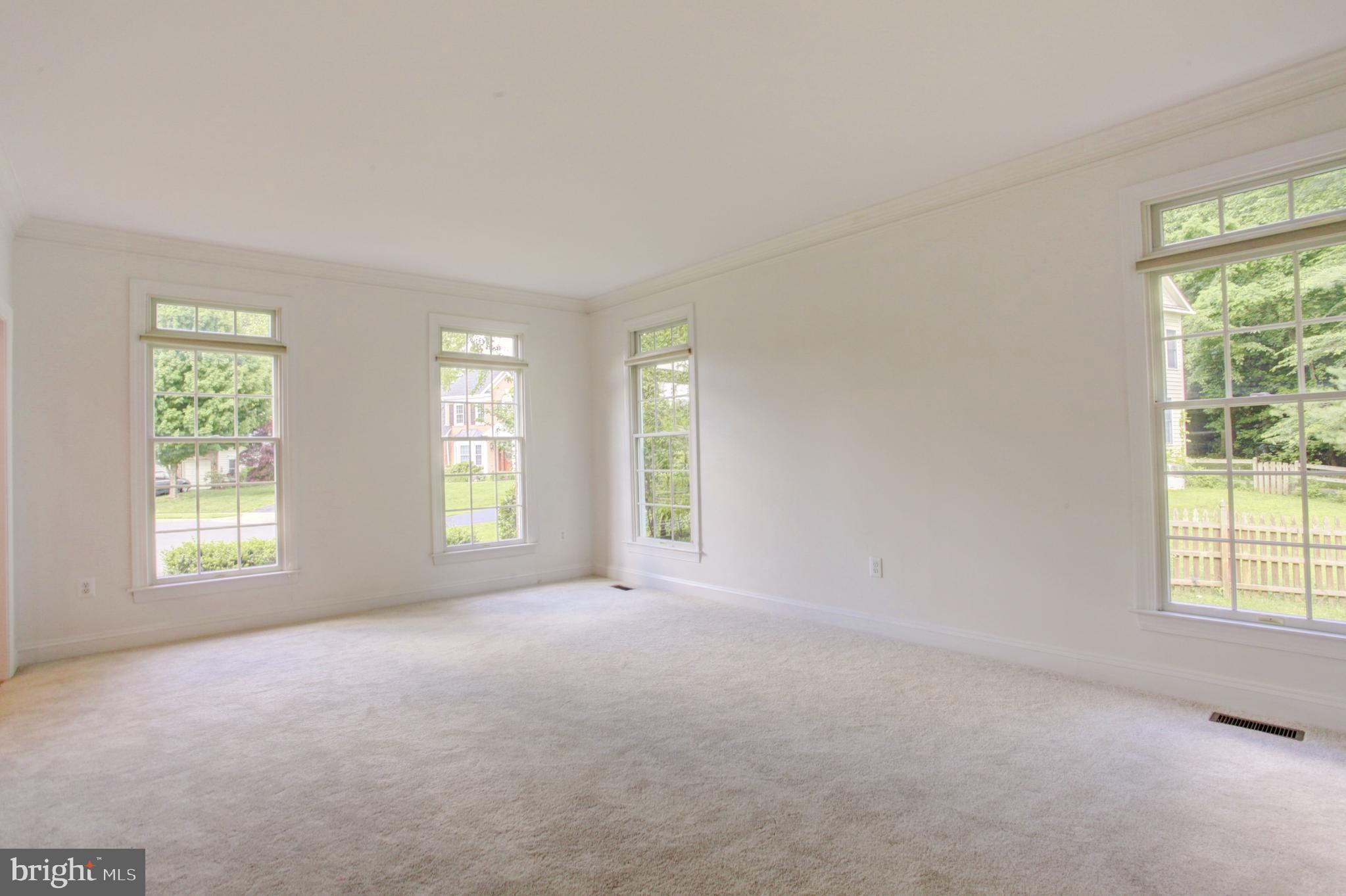 MOIDONE ACRES - Residential