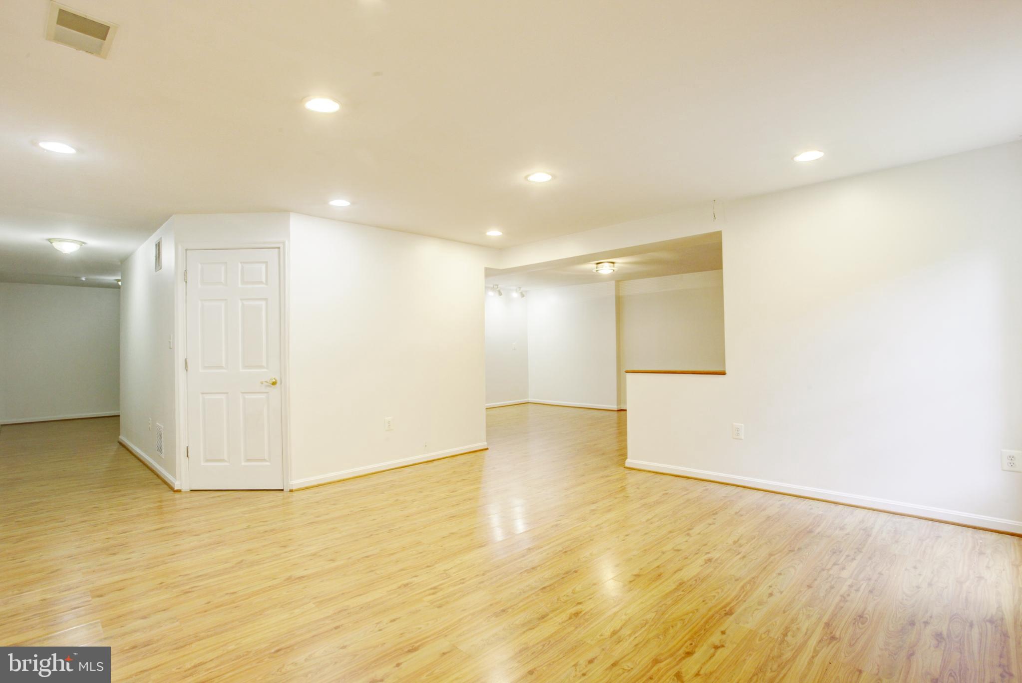 MOIDONE ACRES - Residential