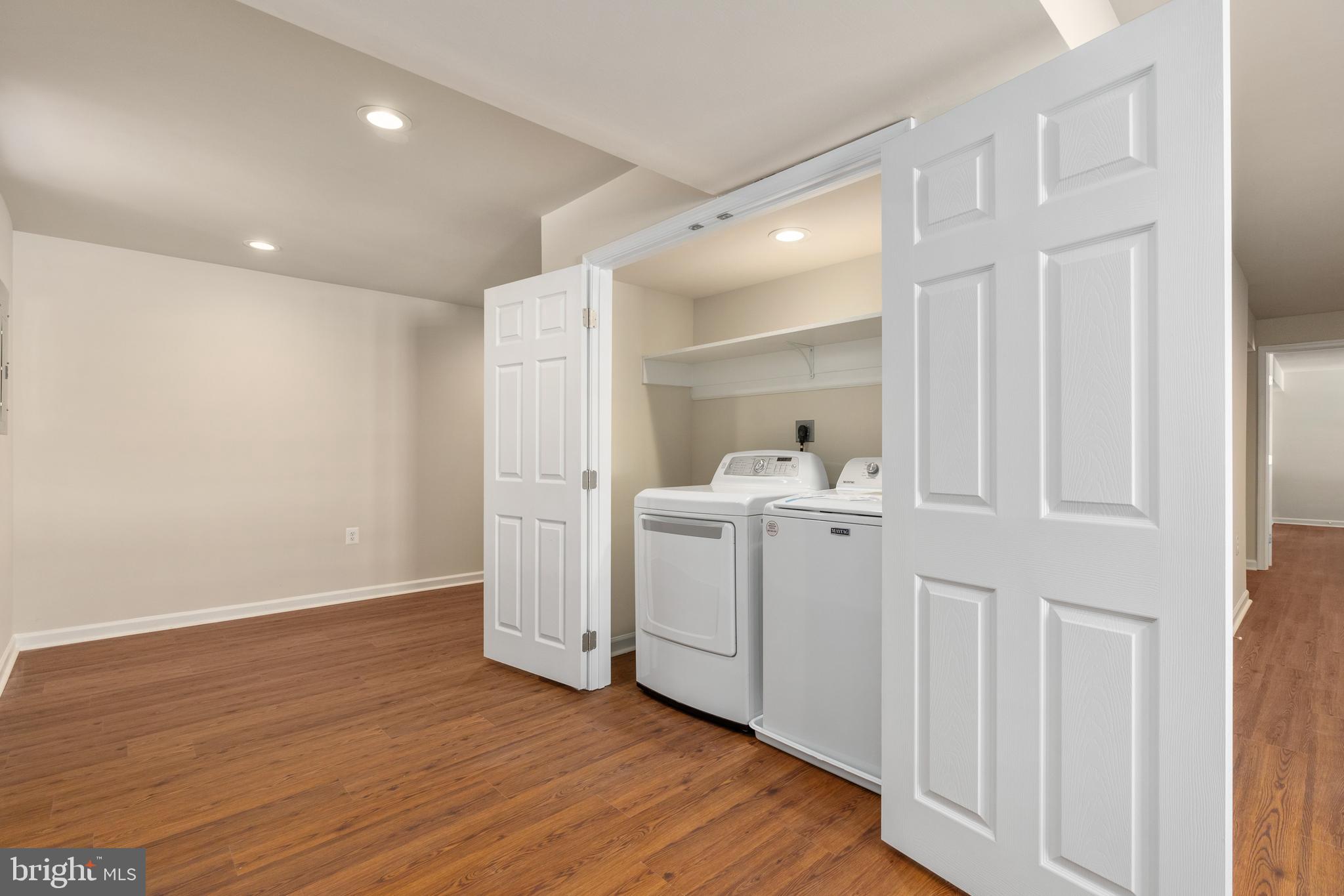 LEELAND STATION - Residential Lease