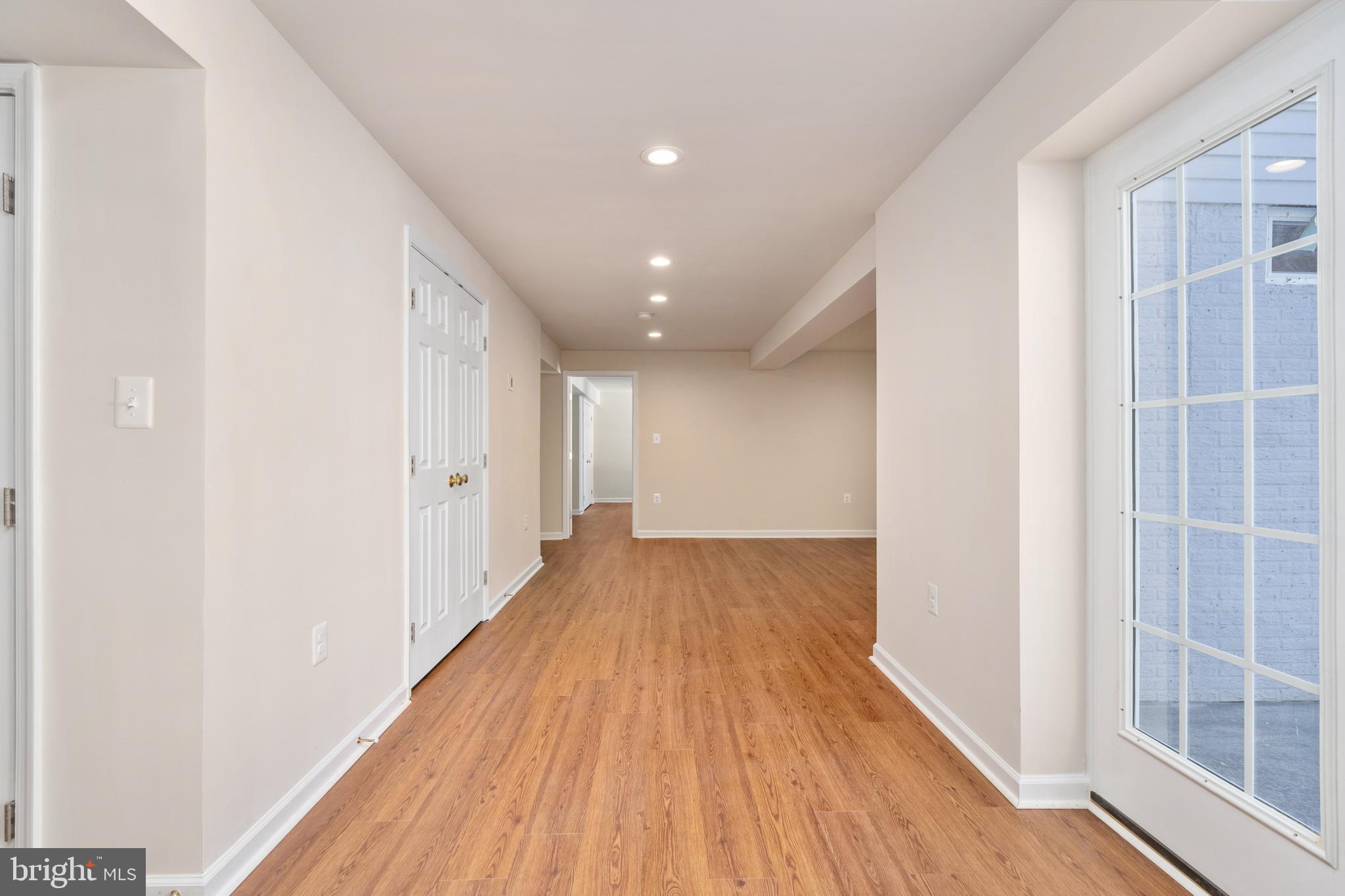 LEELAND STATION - Residential Lease