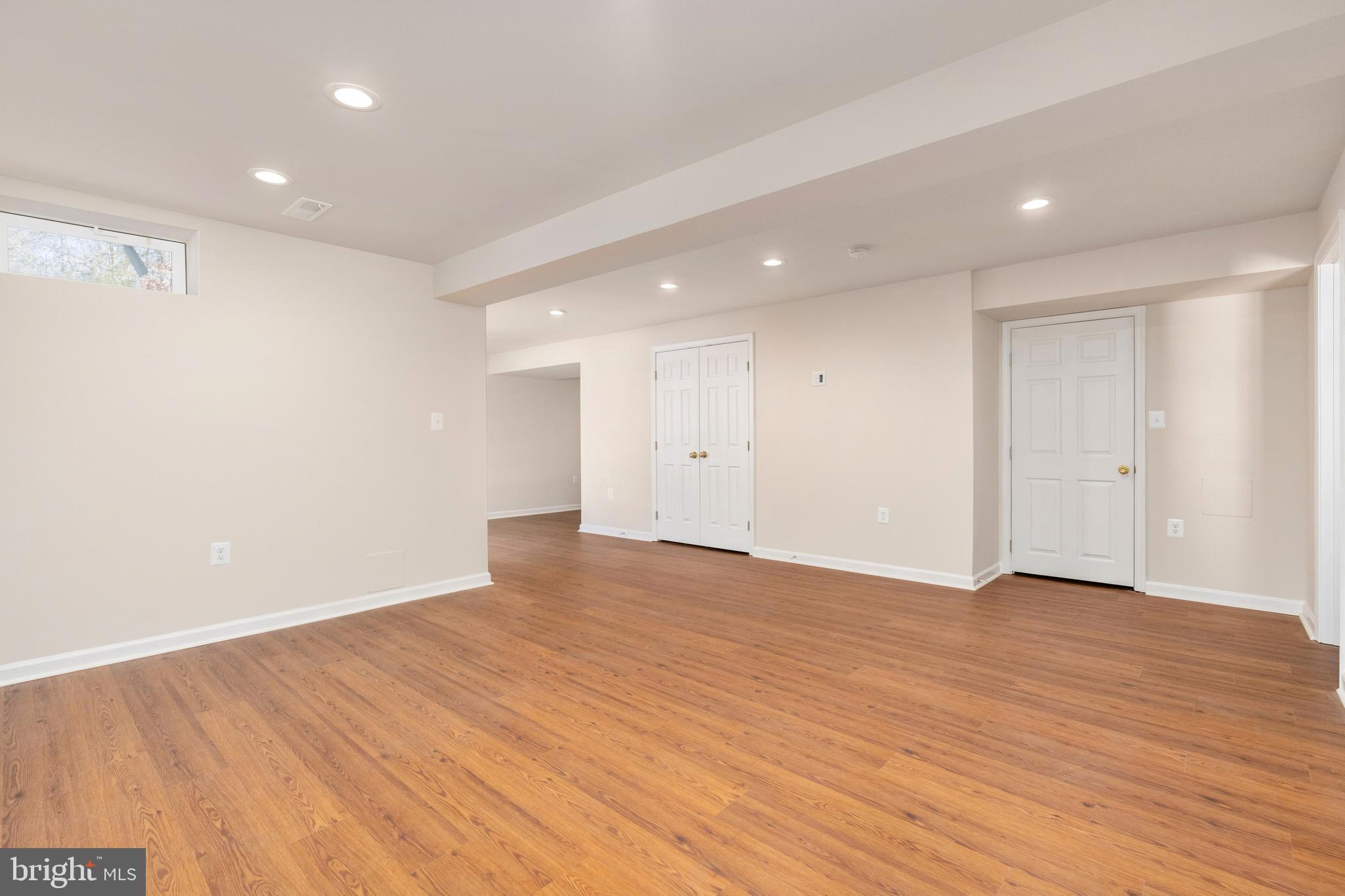 LEELAND STATION - Residential Lease