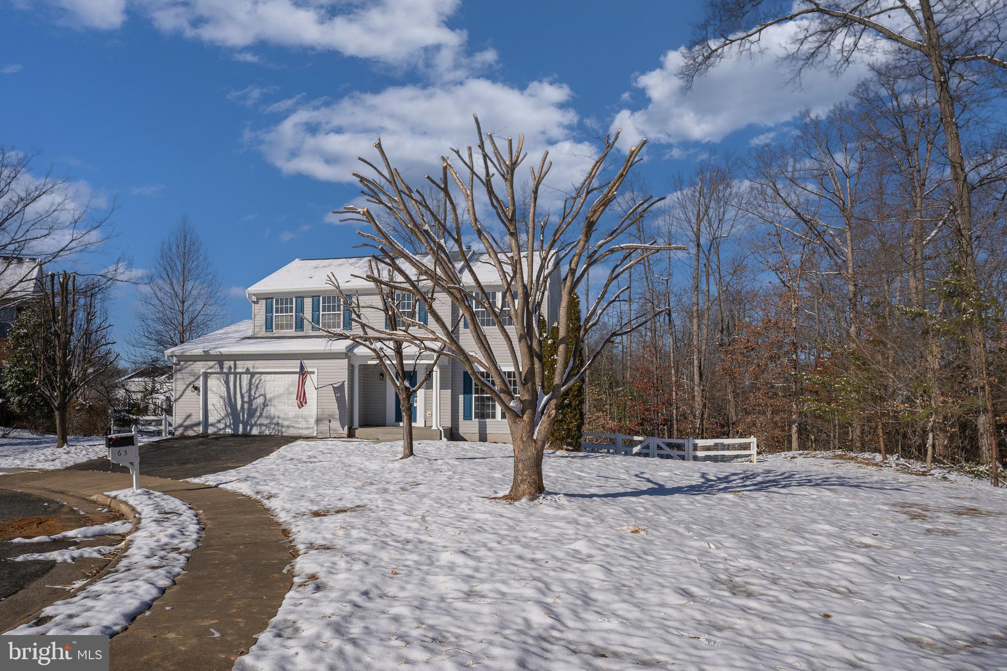 LEELAND STATION - Residential Lease