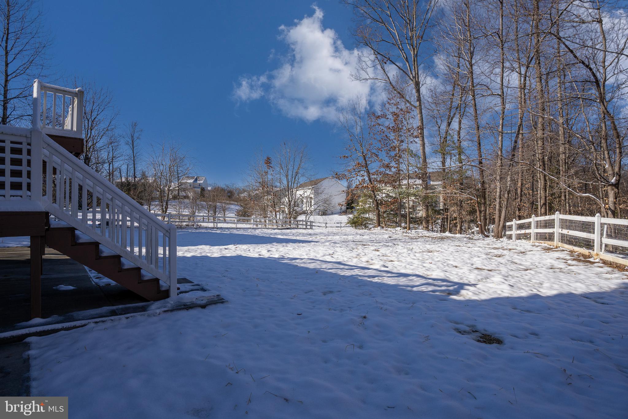 LEELAND STATION - Residential Lease