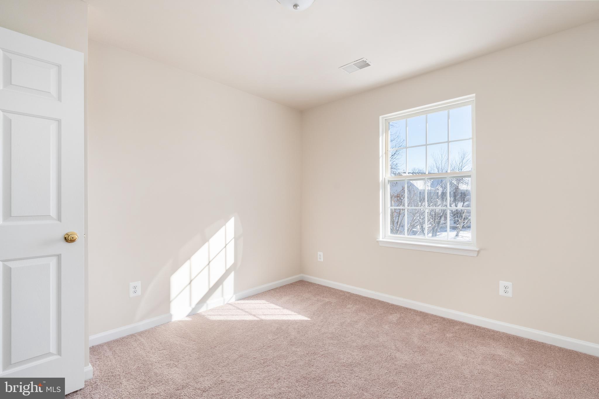 LEELAND STATION - Residential Lease