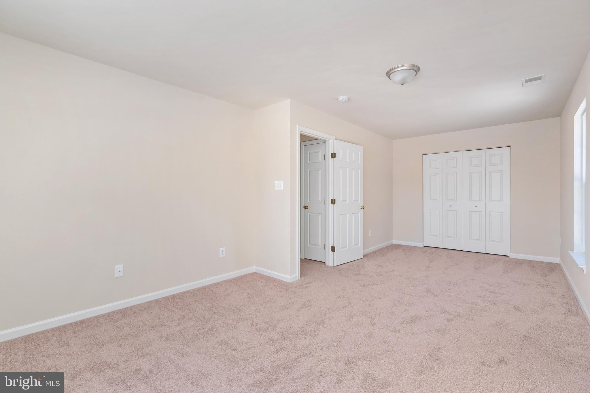 LEELAND STATION - Residential Lease