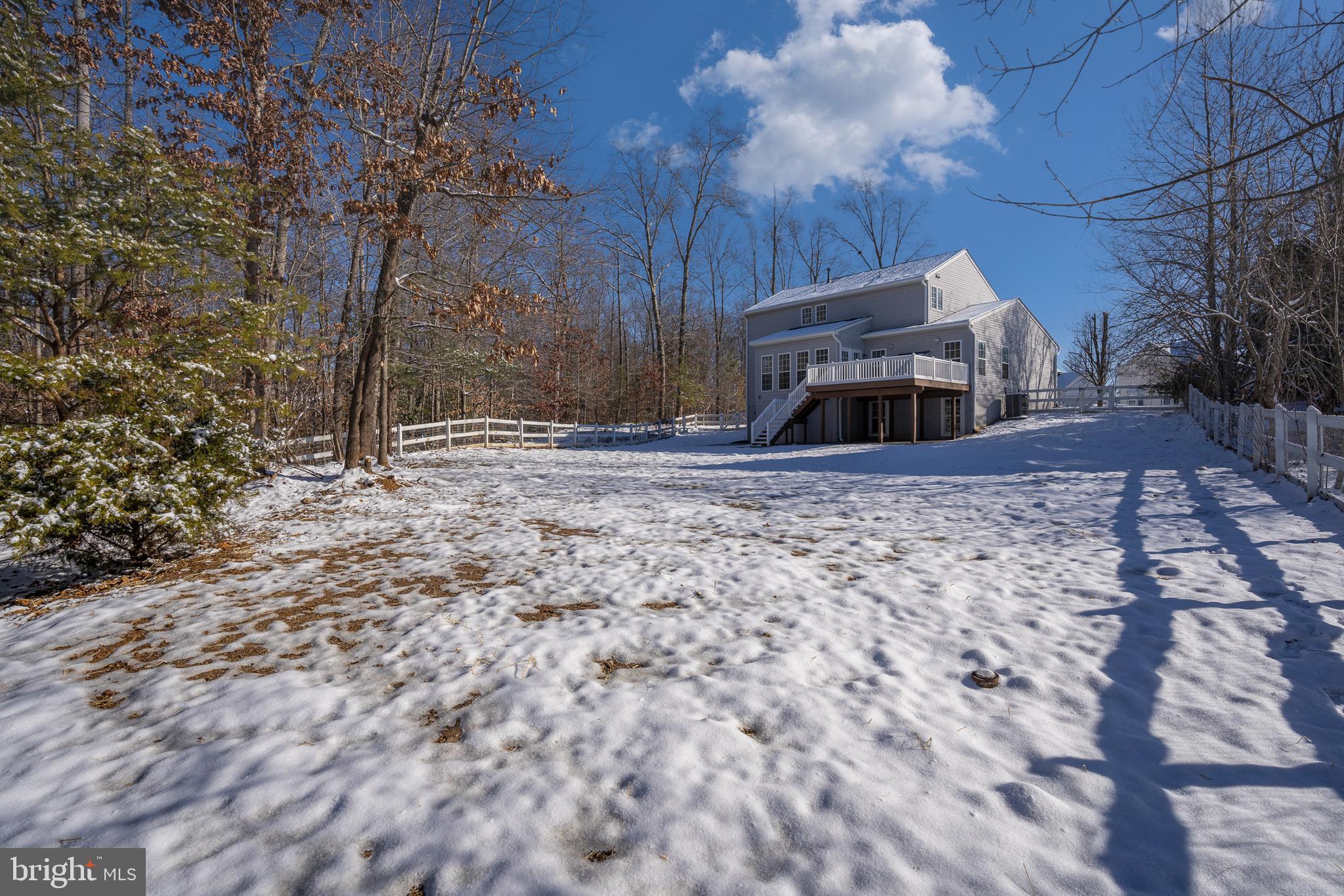 LEELAND STATION - Residential Lease