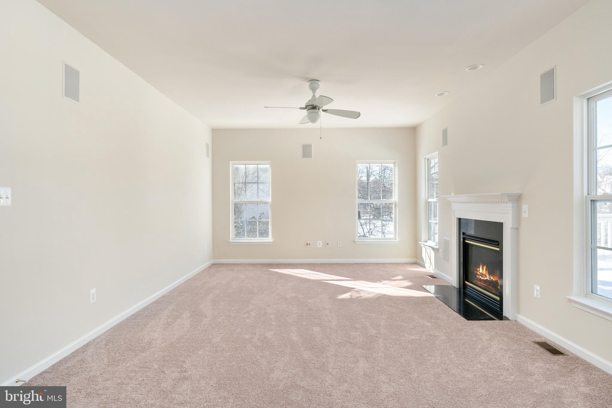 LEELAND STATION - Residential Lease