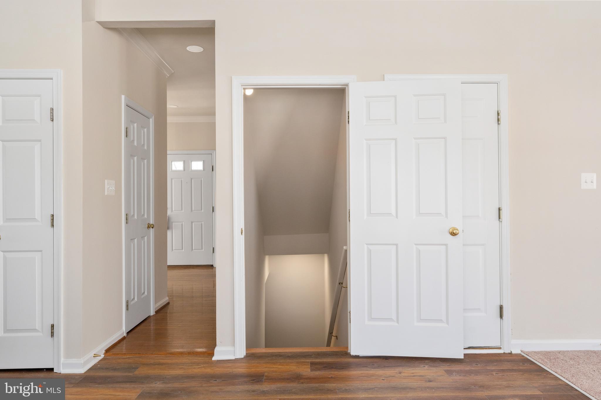 LEELAND STATION - Residential Lease