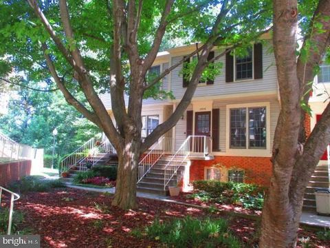 Photo of 10535 Englishman Drive #183, ROCKVILLE, MD 20852 (MLS # MDMC2213336)