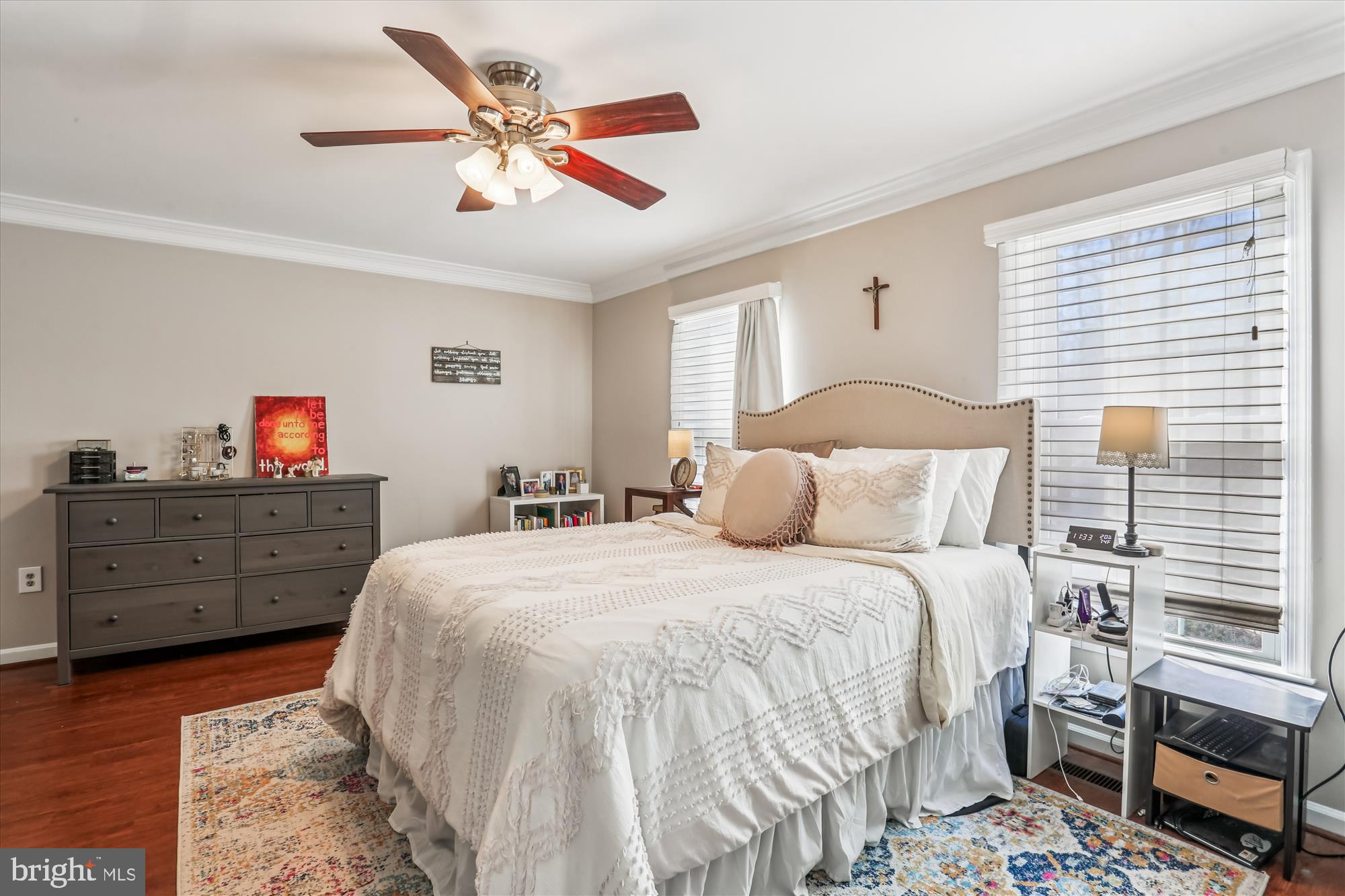 GROSVENOR PARK TOWNHOME CONDOMINIUMS - Residential