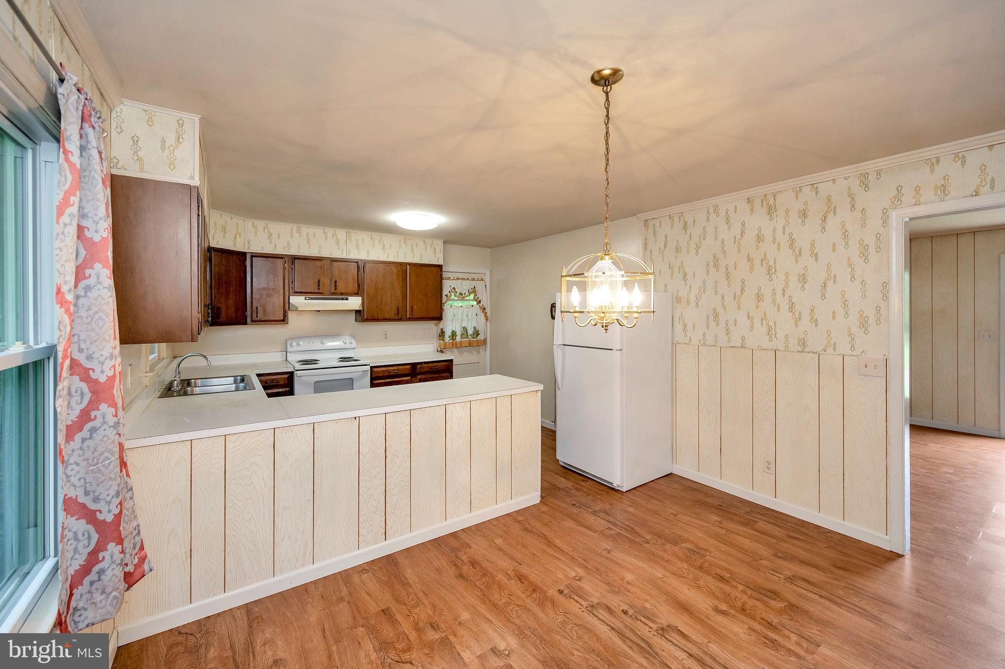 WHITE OAK - Residential