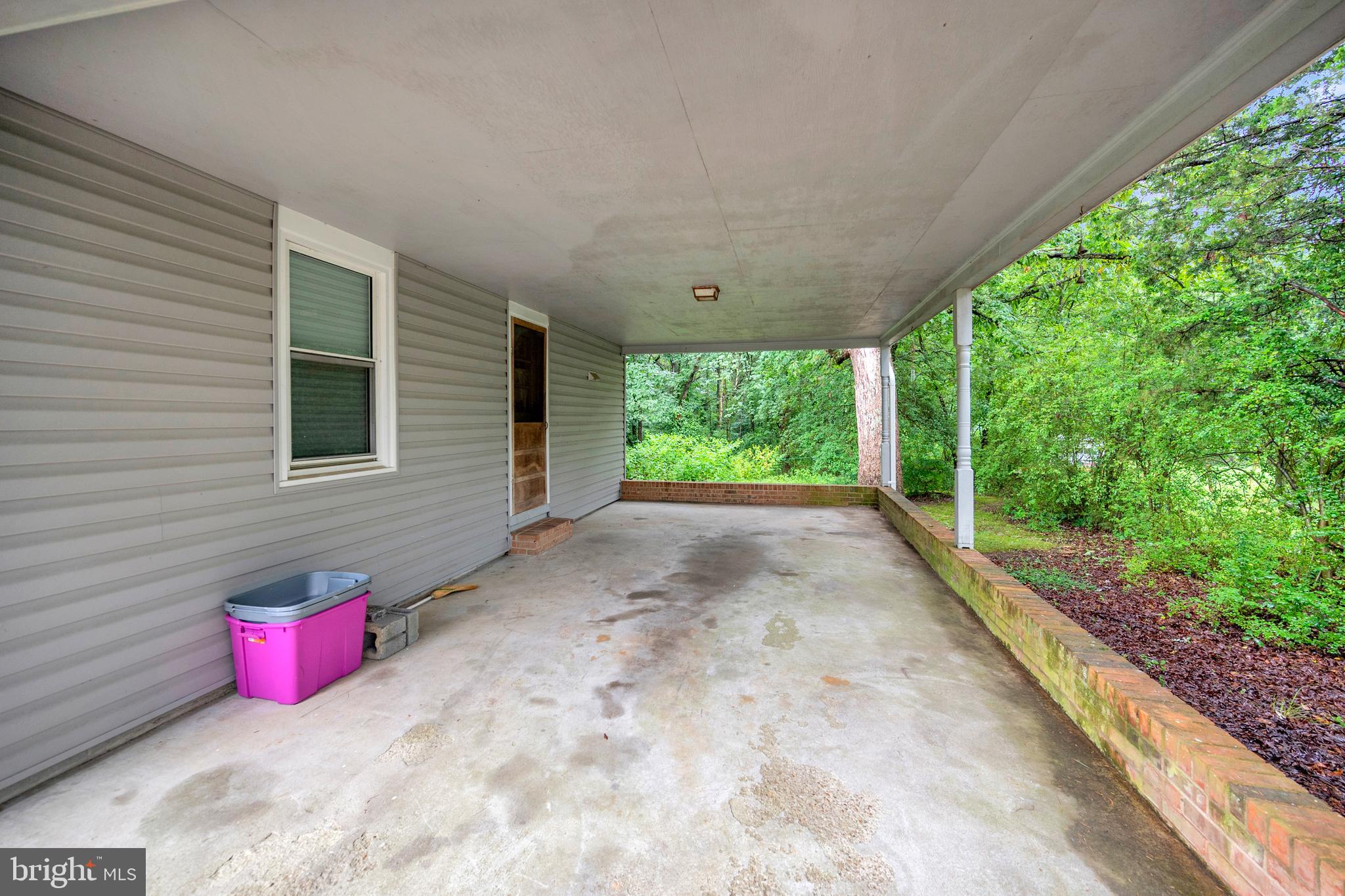 WHITE OAK - Residential