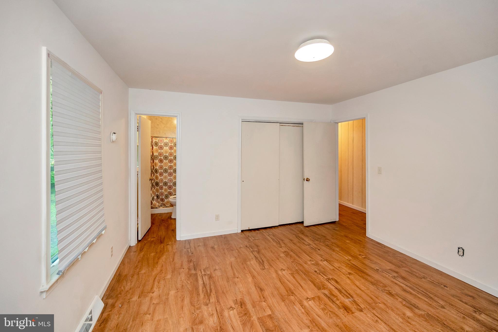 WHITE OAK - Residential