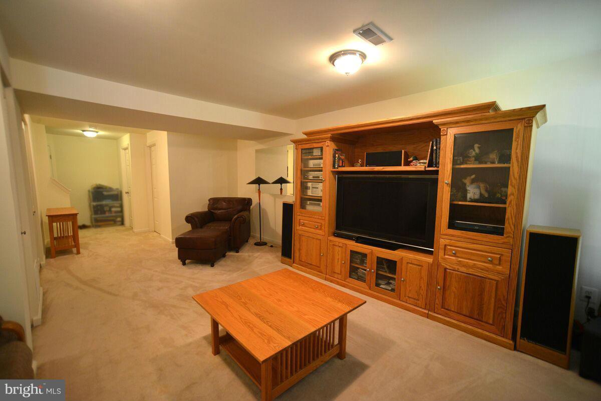 DEVILS REACH CONDOS - Residential