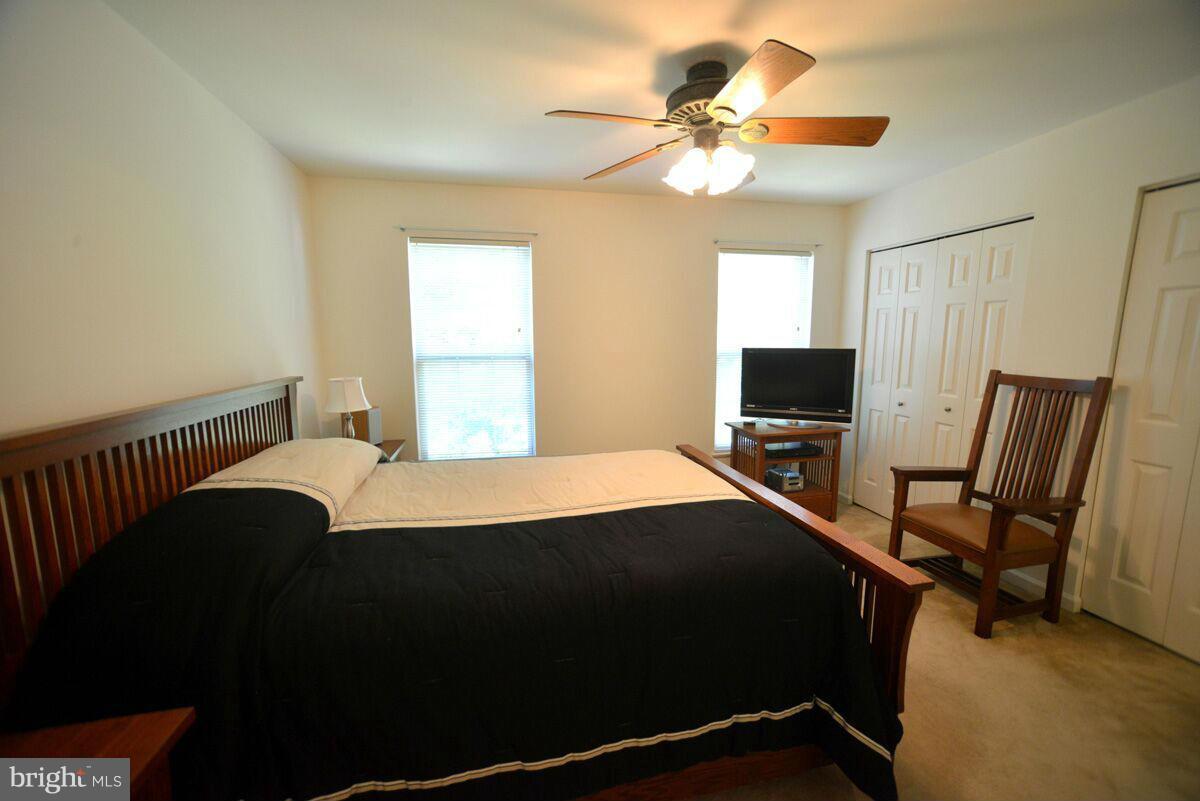 DEVILS REACH CONDOS - Residential
