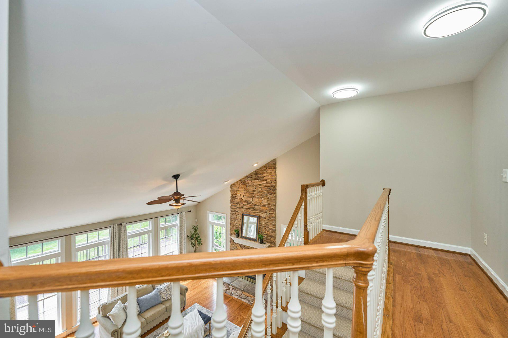 LANSDOWNE ON THE POTOMAC - Residential